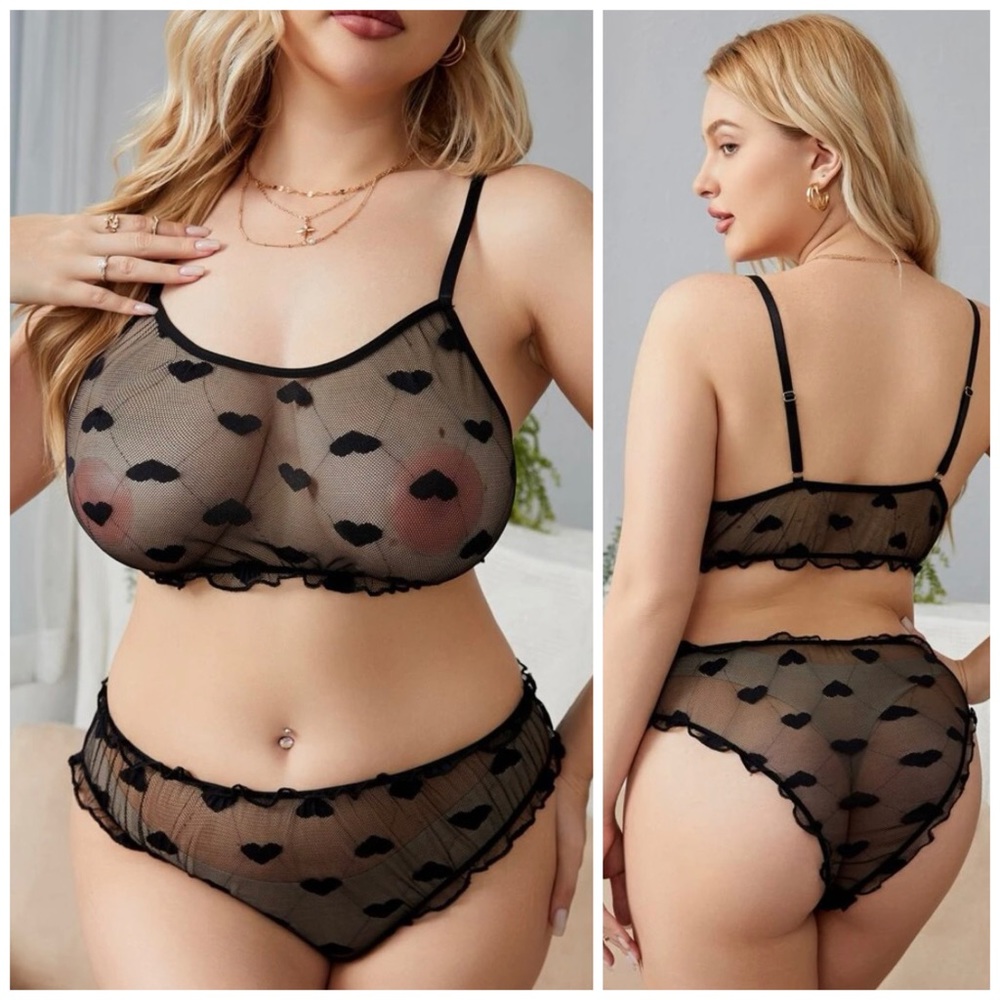 NWOT, Plus Size Sheer Mesh Lingerie Set with Heart pattern
